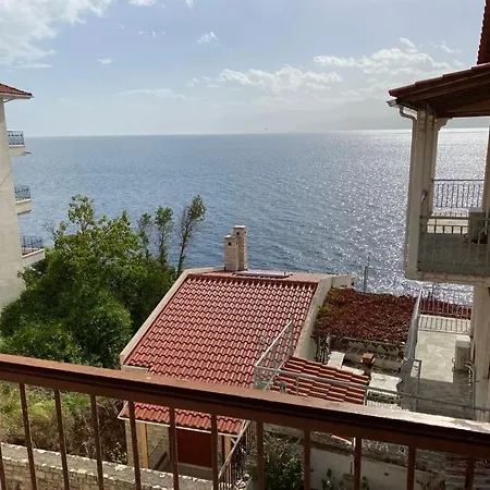 Heirlooms And Halos * Monastiraki (Phocis)