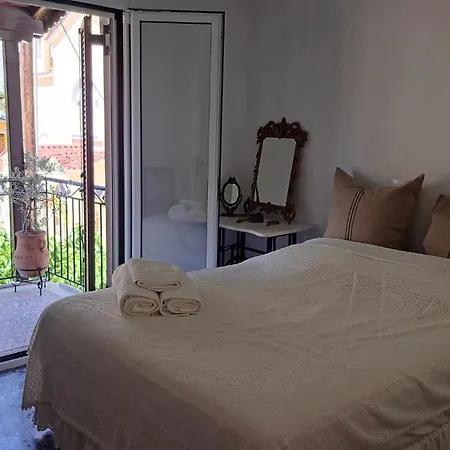 Heirlooms And Halos *