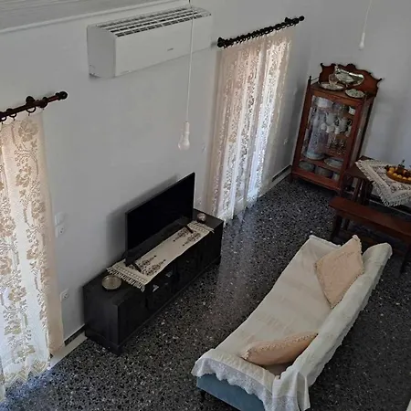 Heirlooms And Halos Holiday home Monastiraki (Phocis)