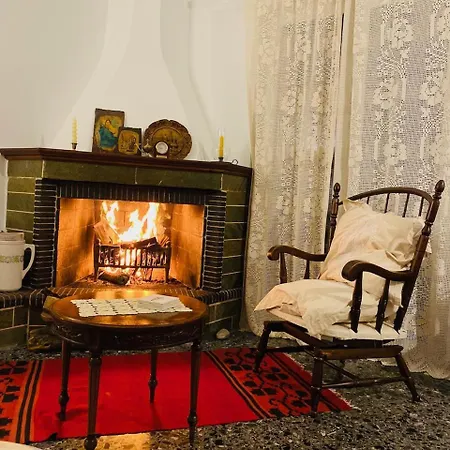 Heirlooms And Halos Monastiraki (Phocis)